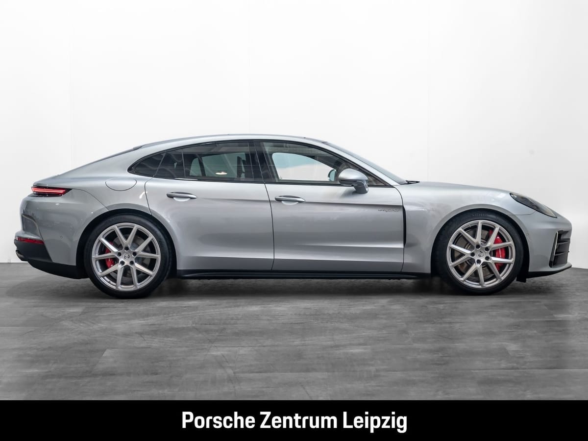 Porsche Panamera 4S E-Hybrid Burmester FondEntertainment foto 6