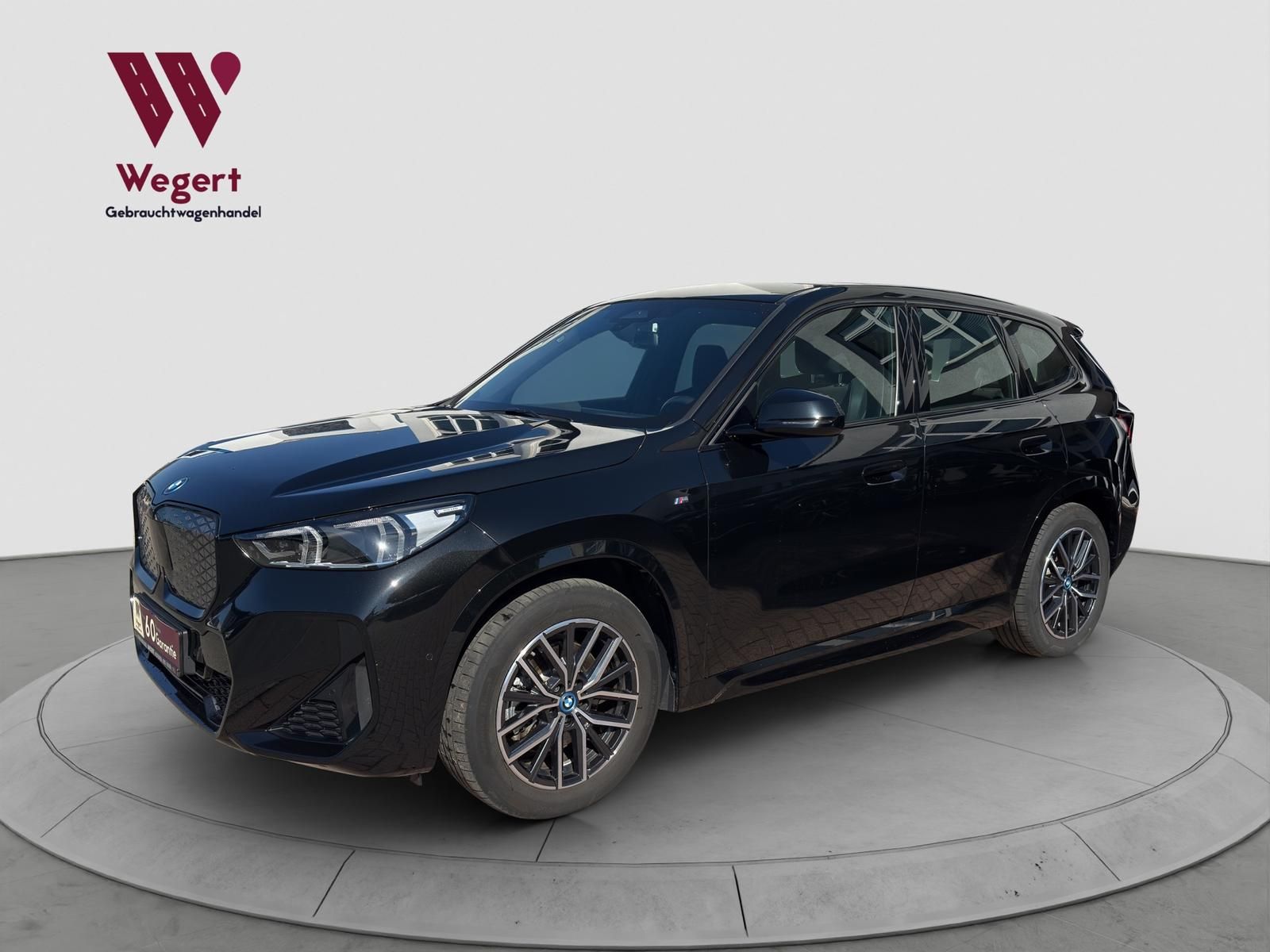 BMW iX1 30 xDrive M Sport AHK CARPLAY KEYLESS SPUR foto 1