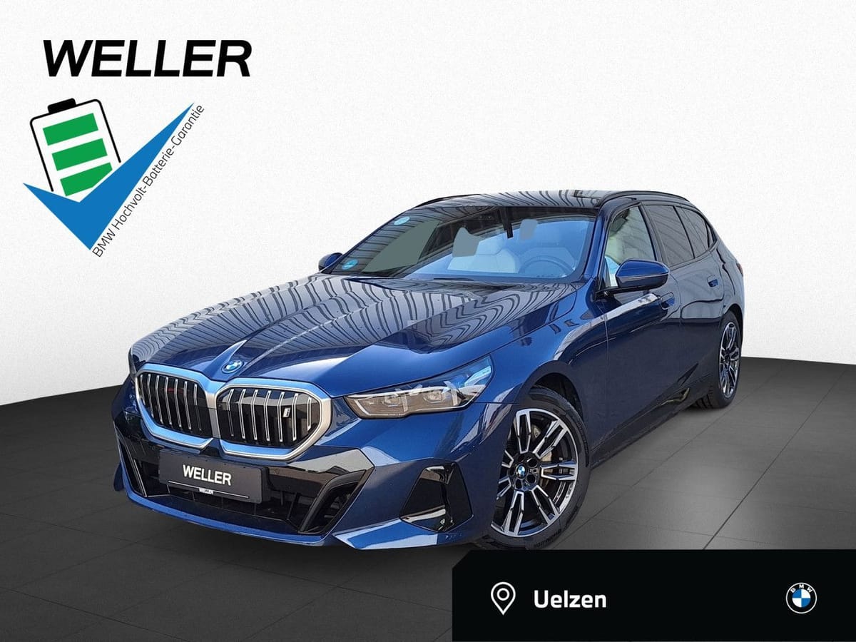 BMW i5 eDrive40 T M SPORT AHK Pano H K HUD,360,DAPro