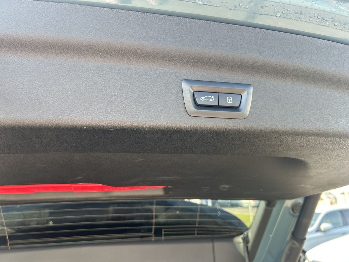 BMW iX1 xDrive30 M Sport Head-Up LED Shz Sitzverst.  foto 8