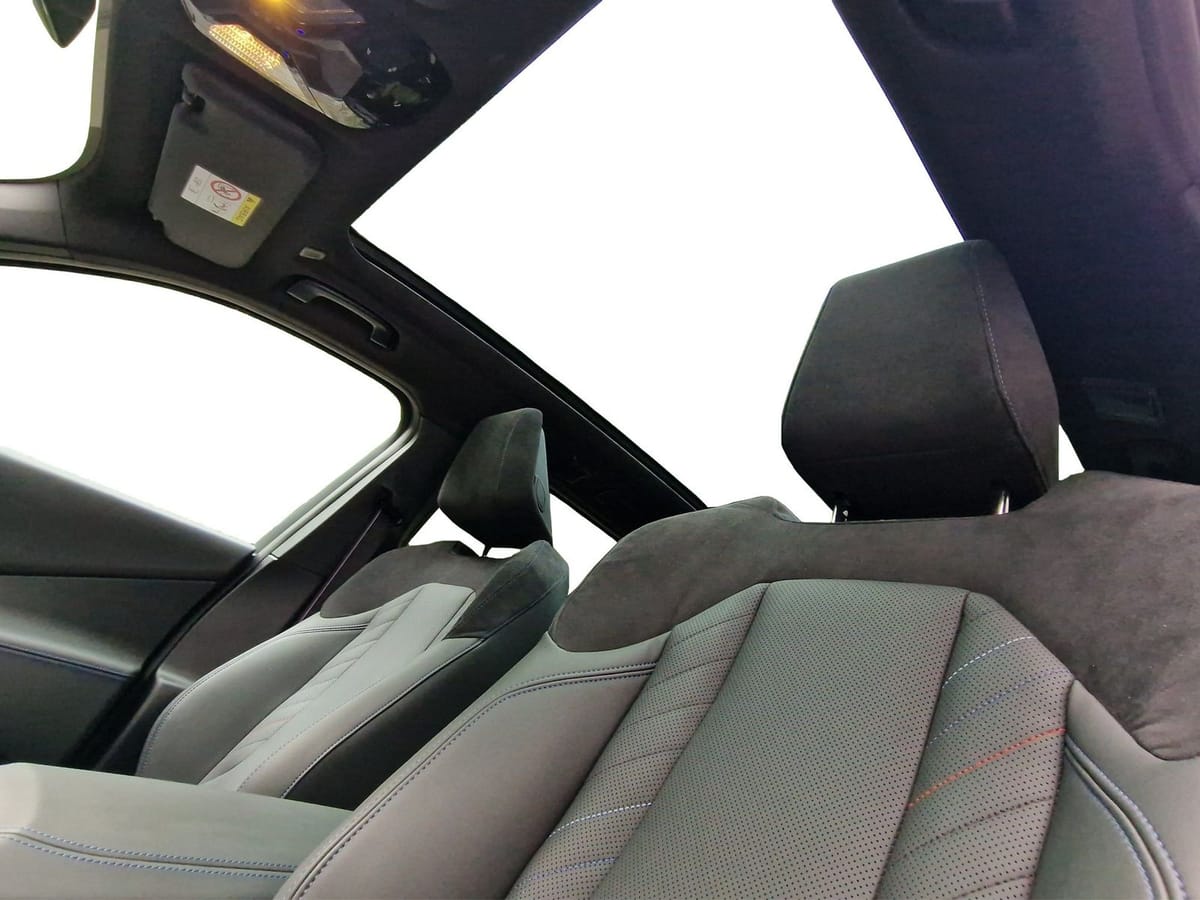 BMW X3 M50 xDrive LED AHK Pano Komfortzugang foto 11