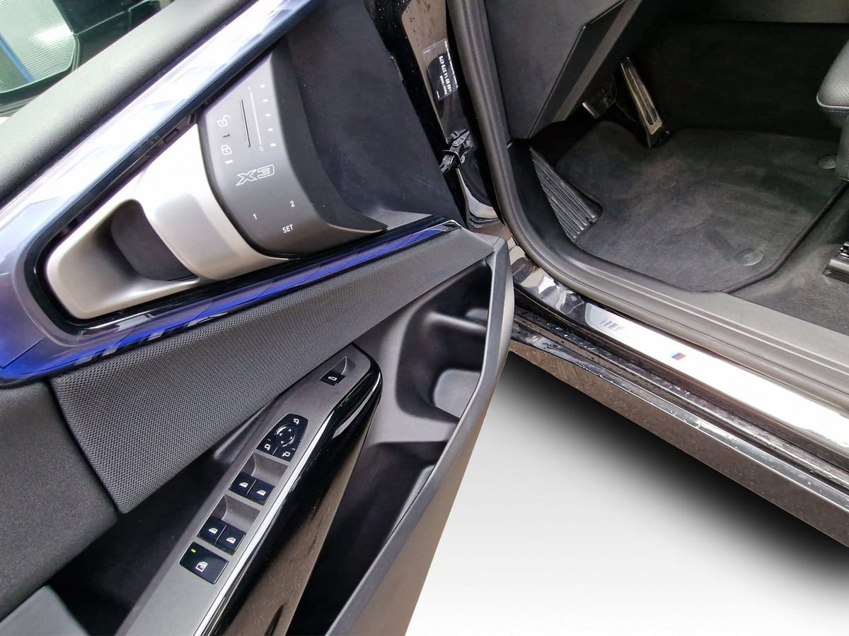 BMW X3 M50 xDrive LED AHK Pano Komfortzugang foto 14