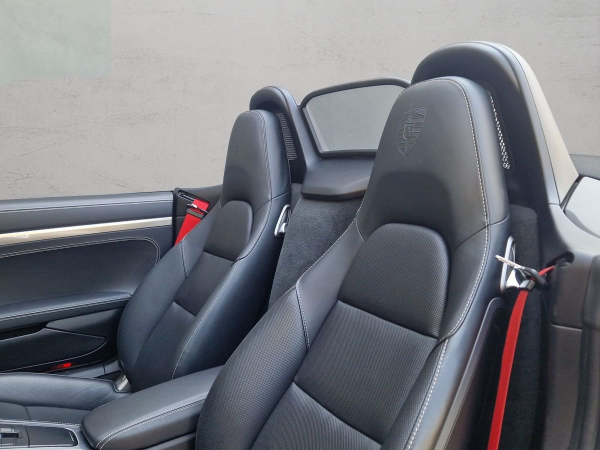 Porsche Boxster 718 Style Sportdesign BOSE 14W Sitzlüft foto 12