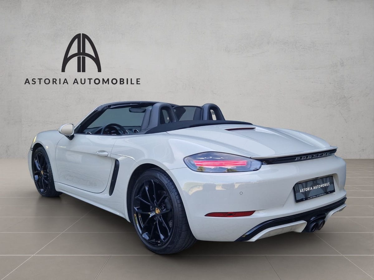Porsche Boxster 718 Style Sportdesign BOSE 14W Sitzlüft foto 6