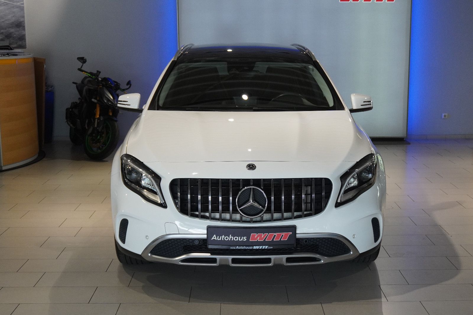 Mercedes-Benz GLA 200 |Pano|R-Kamera|T-Leder| foto 2