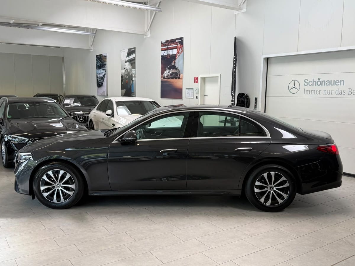 Mercedes-Benz E 220 d AVANTGARDE ADV.PLUS DLIGHT FAP 360° KEYL foto 3