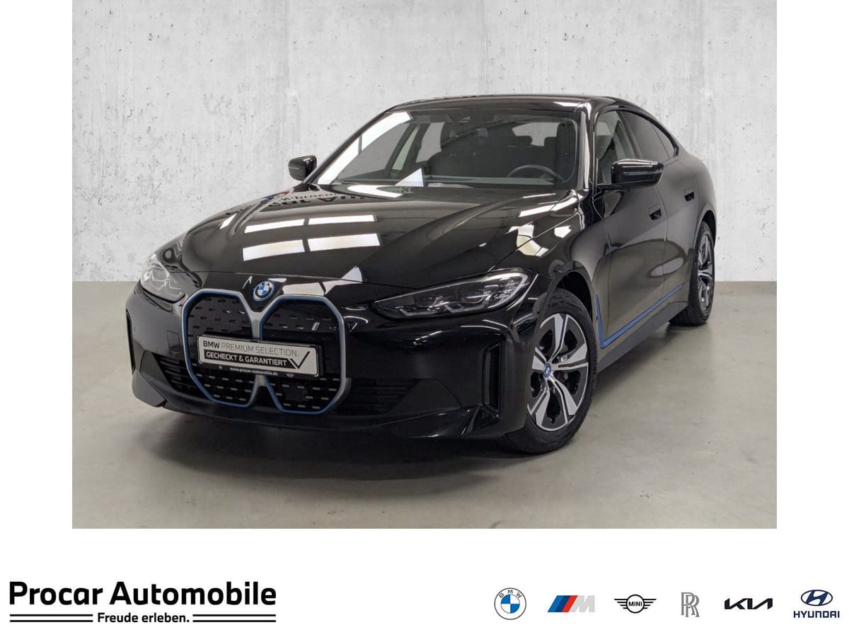 BMW i4 eDrive35 SHZ DAB DA PA 17 LMR
