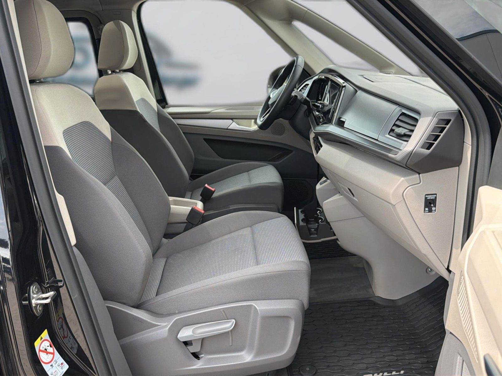Volkswagen Multivan eHybrid 4M ACC PANO AHK DCC IQ.Light foto 10