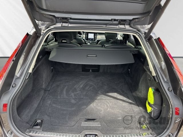 Volvo V90 T8 Ultimate Bright AWD AHK B&W Four-C 360Gra foto 14
