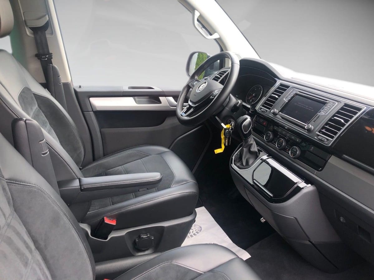Volkswagen T6 Multivan 2.0 TDI DSG GENERATION SIX ALLRAD foto 14