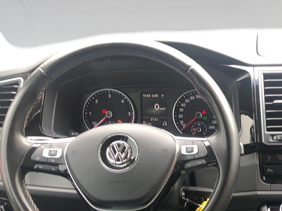 Volkswagen T6 Multivan 2.0 TDI DSG GENERATION SIX ALLRAD foto 5