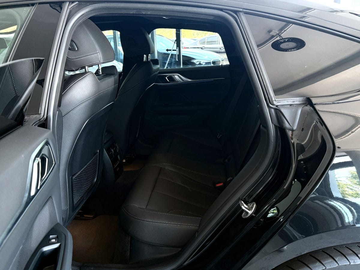 BMW i4 eDrive35 Gran Coupe (G26E) M Sport LED GSD foto 14