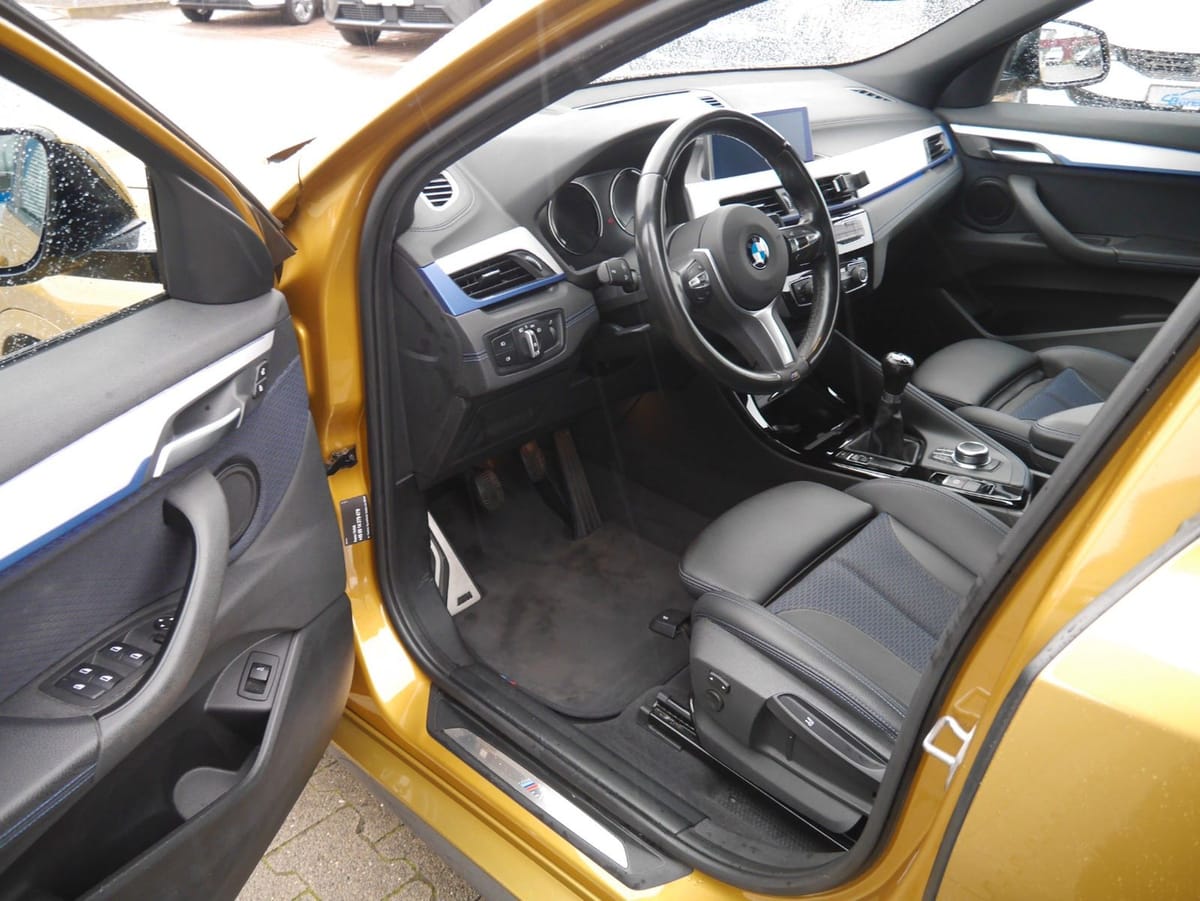 BMW X2 sDrive 18 d M-Paket  Navi/LED/SHZ/Kamera foto 13