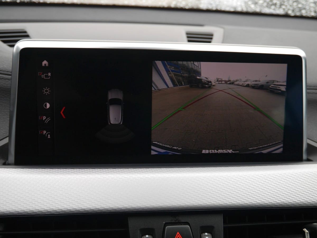BMW X2 sDrive 18 d M-Paket  Navi/LED/SHZ/Kamera foto 25