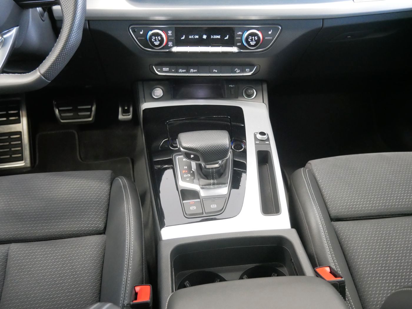 Audi Q5 Sportback 40 TDI quattro S line MATRIX AHK foto 12