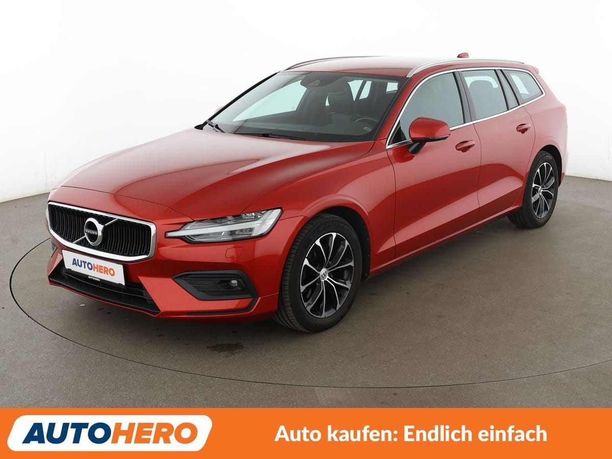 Volvo V60 2.0 D4 Momentum Pro Aut. NAVI CAM TEMPO