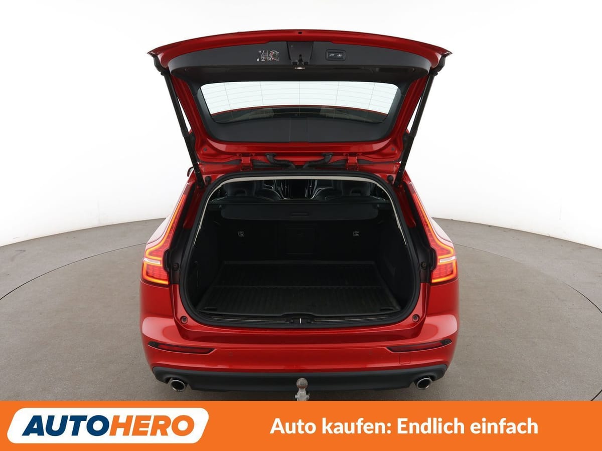 Volvo V60 2.0 D4 Momentum Pro Aut. NAVI CAM TEMPO foto 17