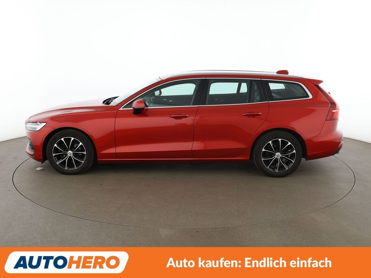 Volvo V60 2.0 D4 Momentum Pro Aut. NAVI CAM TEMPO foto 3