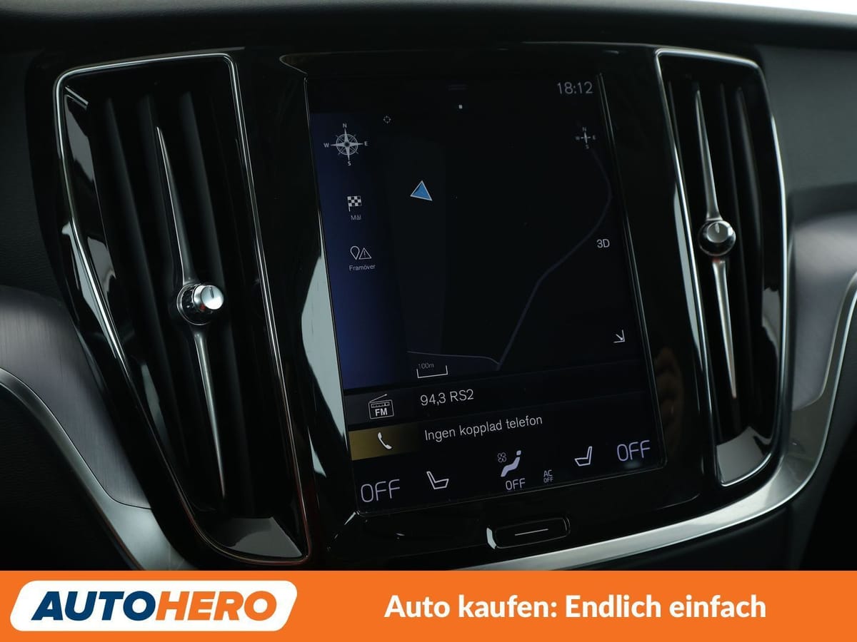 Volvo V60 2.0 D4 Momentum Pro Aut. NAVI CAM TEMPO foto 22