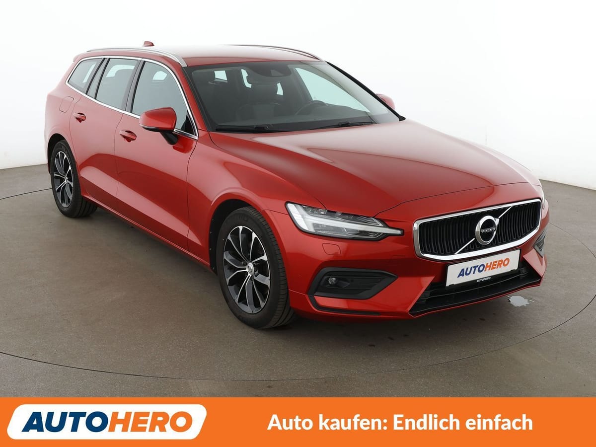 Volvo V60 2.0 D4 Momentum Pro Aut. NAVI CAM TEMPO foto 8