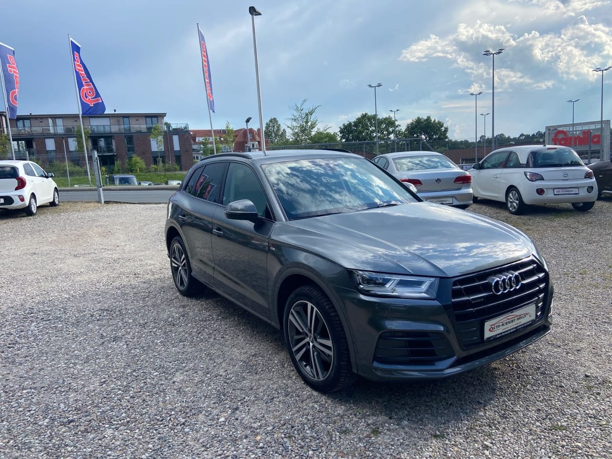 Audi Q5 40 TDI S-line quattro sport foto 2