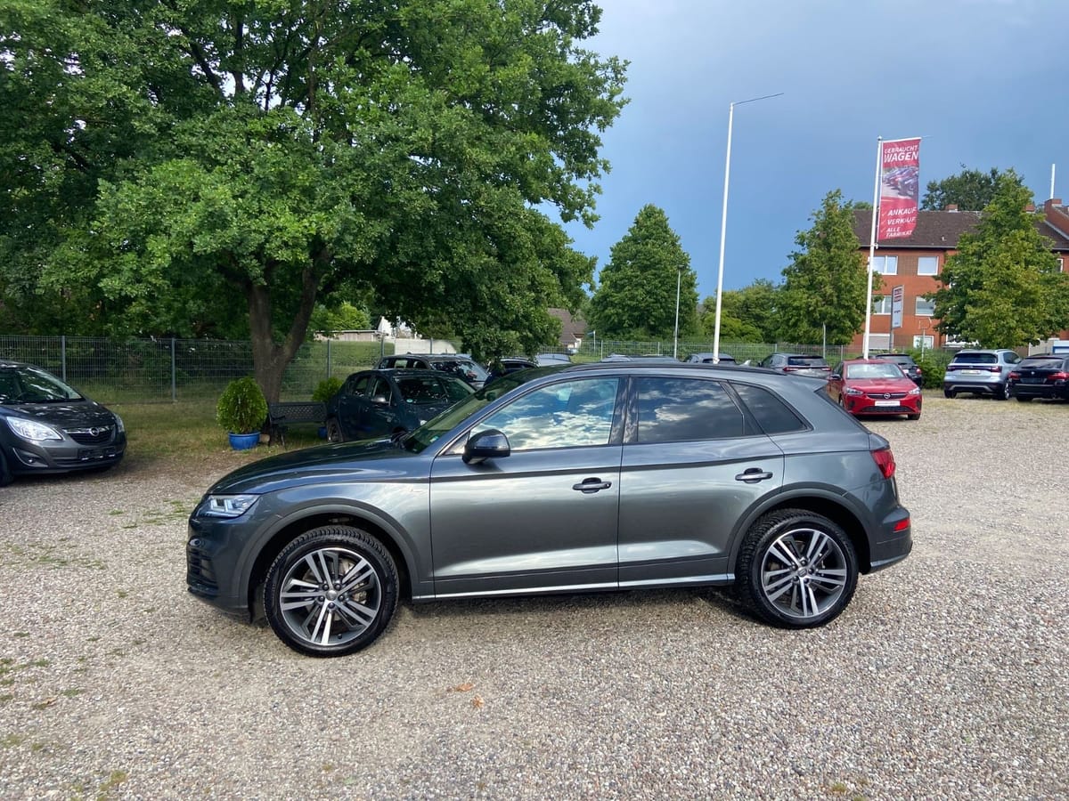 Audi Q5 40 TDI S-line quattro sport foto 4