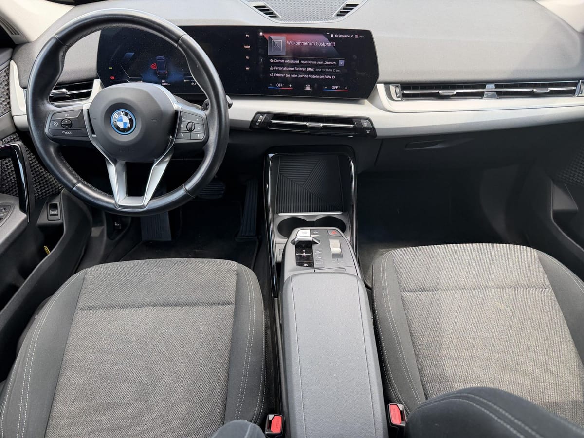 BMW iX1 xDrive30 foto 7