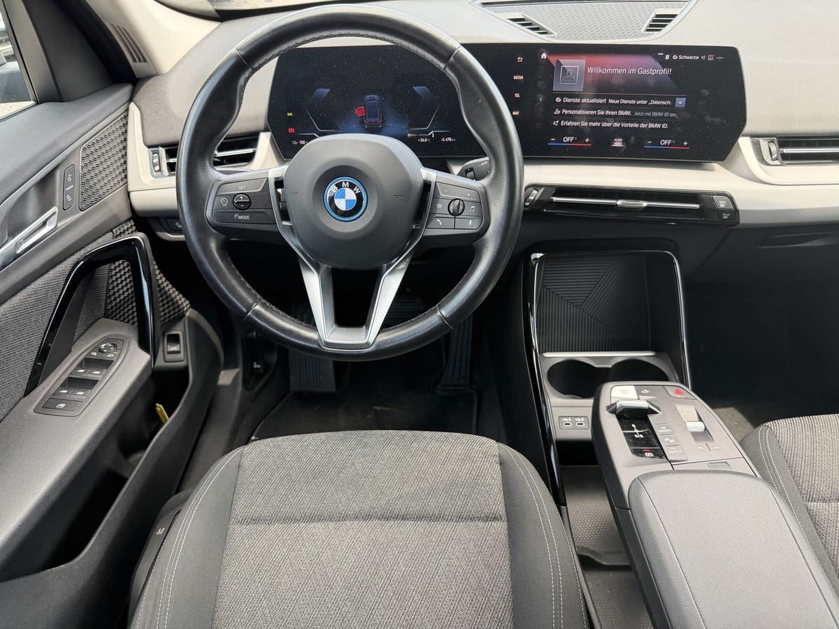 BMW iX1 xDrive30 foto 8