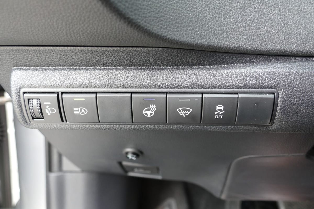 Toyota Corolla 2.0 Hybrid TS Business Aut. LED Navi PDC foto 17