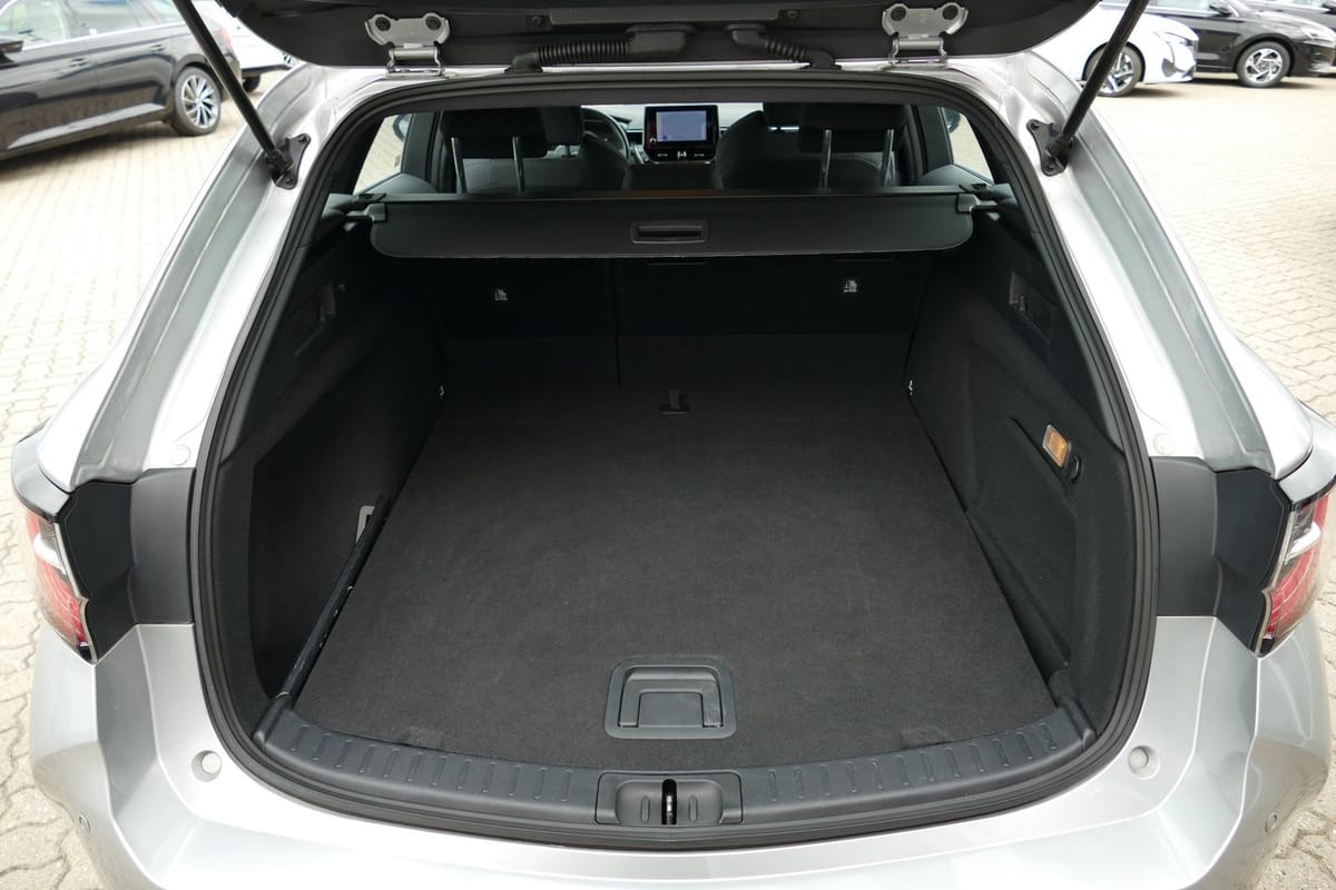 Toyota Corolla 2.0 Hybrid TS Business Aut. LED Navi PDC foto 22