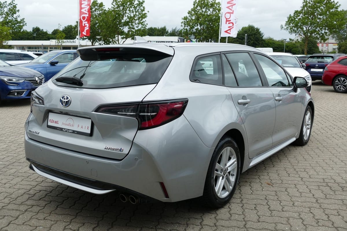 Toyota Corolla 2.0 Hybrid TS Business Aut. LED Navi PDC foto 5