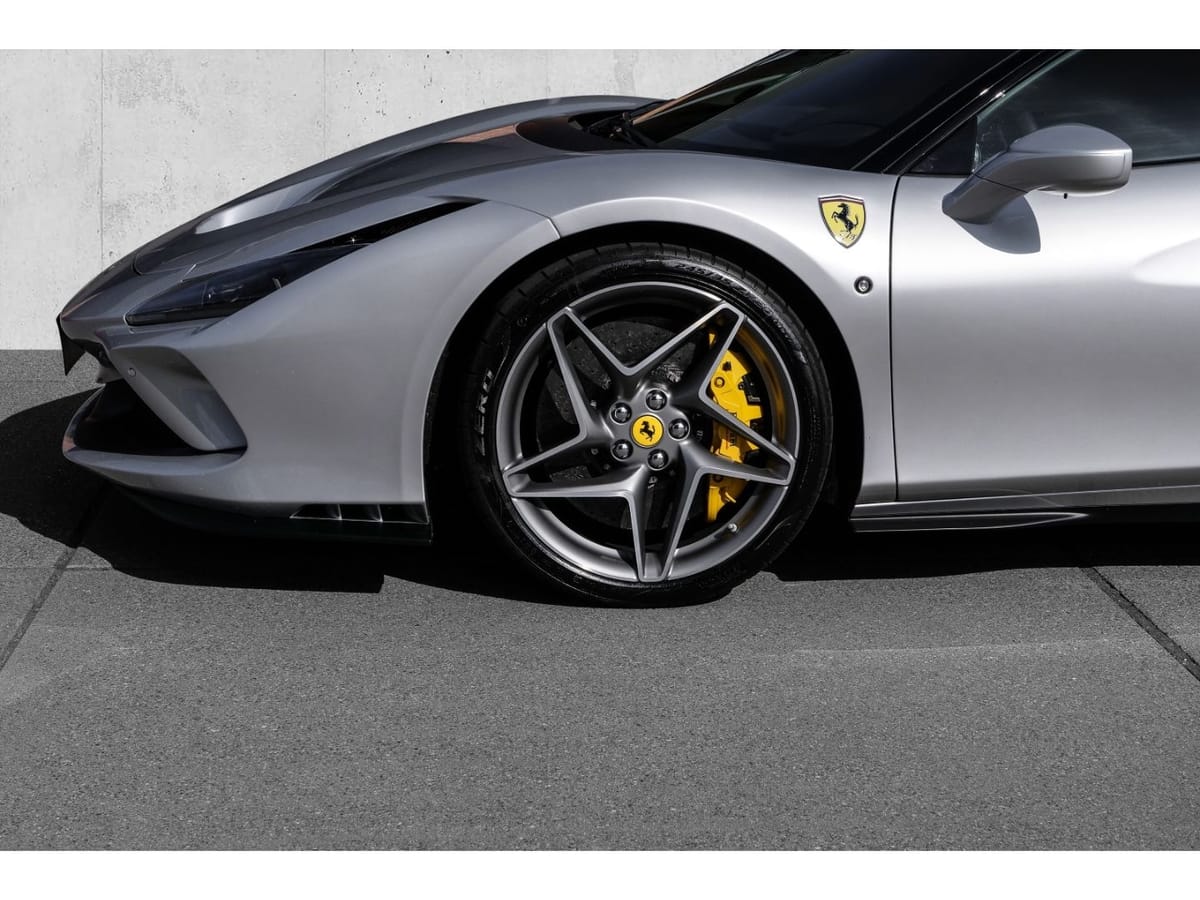 Ferrari F8 Tributo *Carbon+LED*Lift*Passenger-Display*Ra foto 10