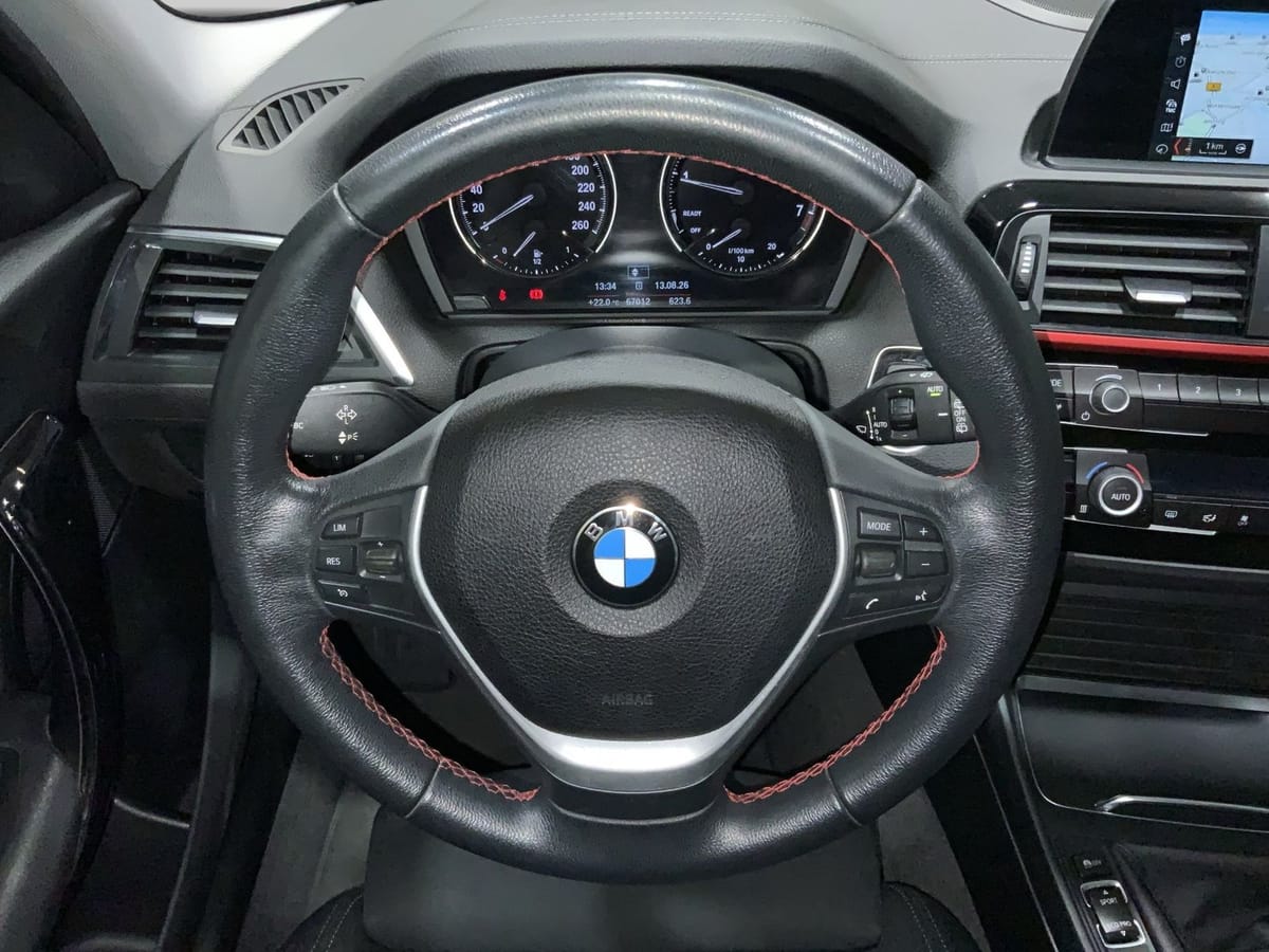 BMW 118i Sport Line | HiFi | GJR | Navi | Sportsitze foto 13
