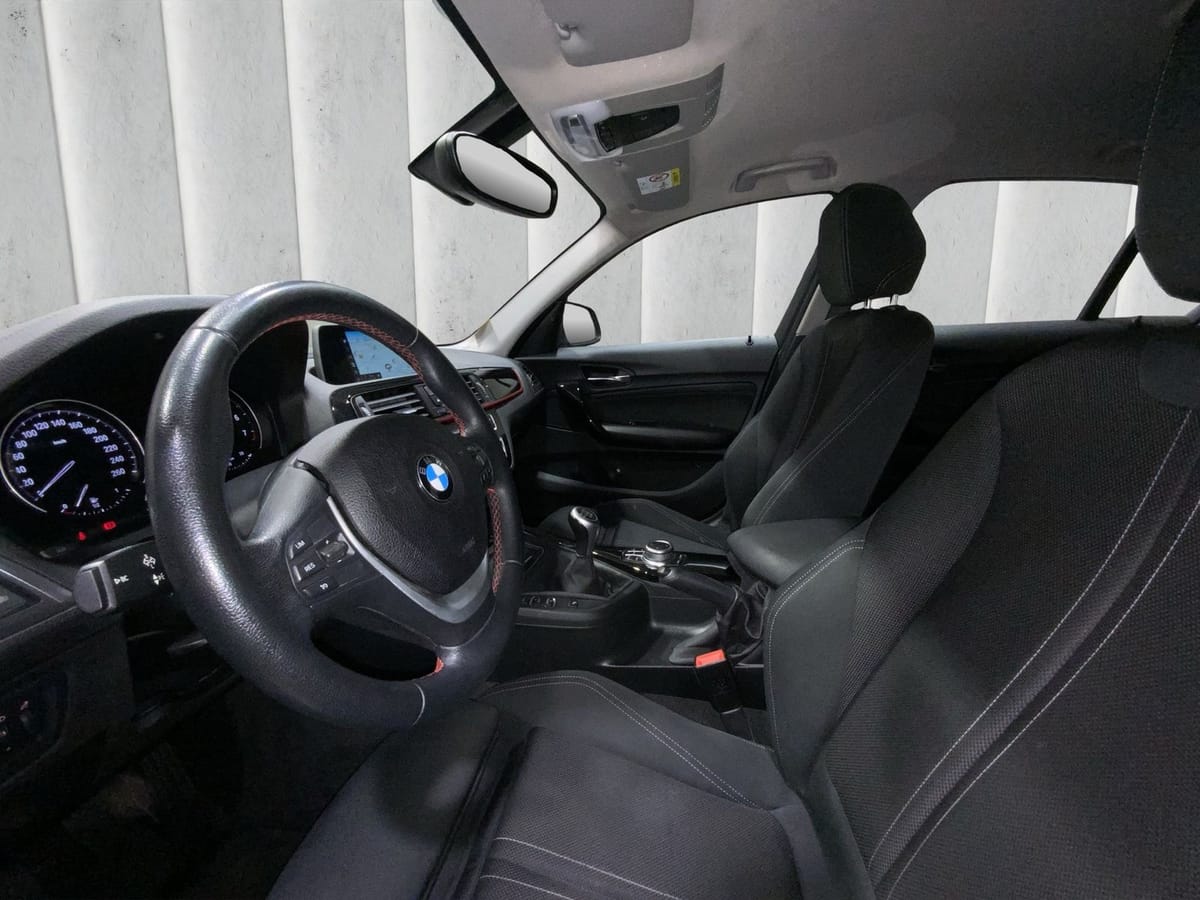 BMW 118i Sport Line | HiFi | GJR | Navi | Sportsitze foto 10