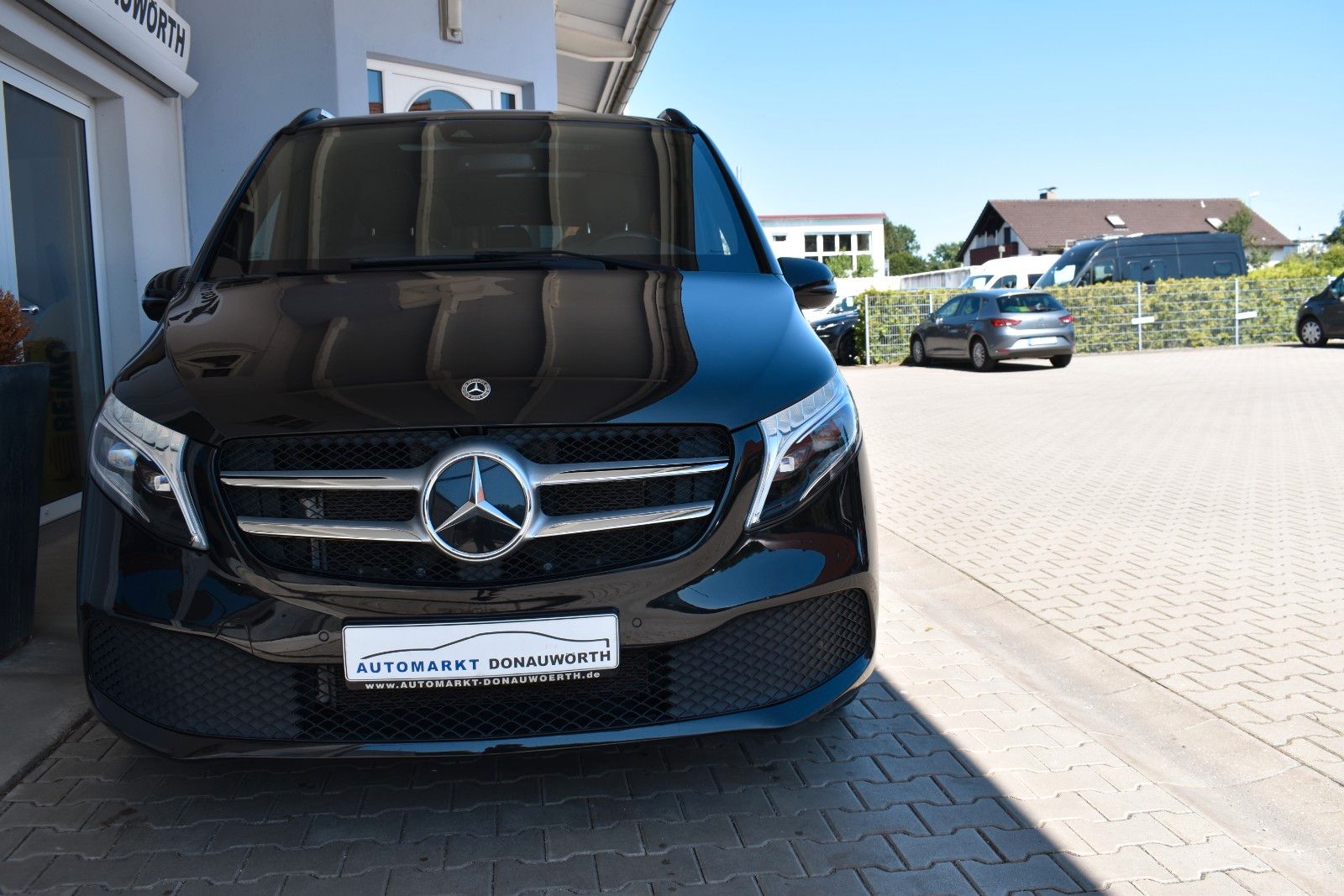 Mercedes-Benz V 220 d lang 9G-Tronic Edition Pano Kamera foto 3