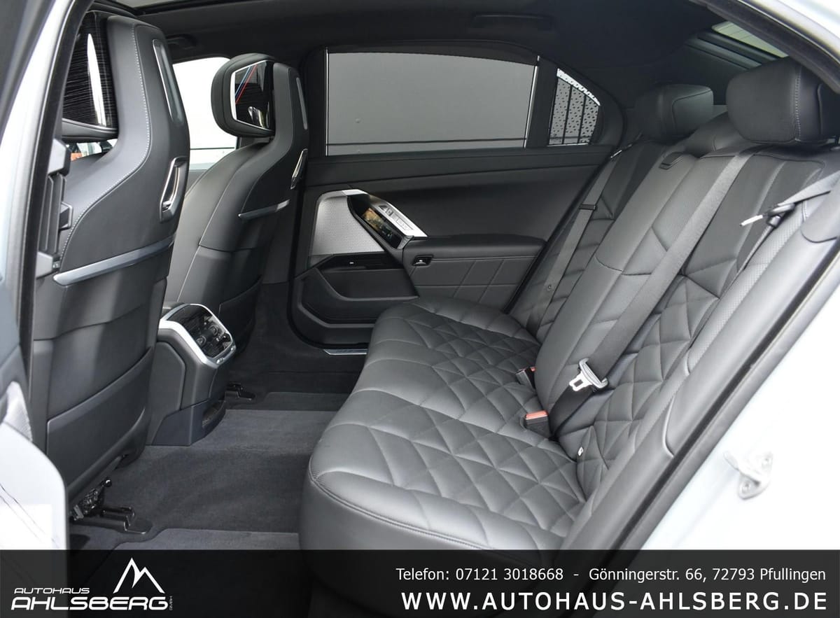 BMW 740 XD M SPORT/SHADOW/ LCI/LUFT./STHZ/B&W/PANO/A foto 15