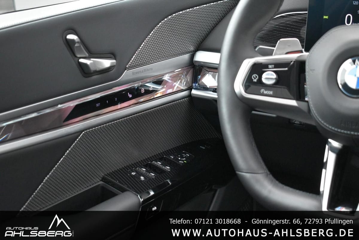 BMW 740 XD M SPORT/SHADOW/ LCI/LUFT./STHZ/B&W/PANO/A foto 17