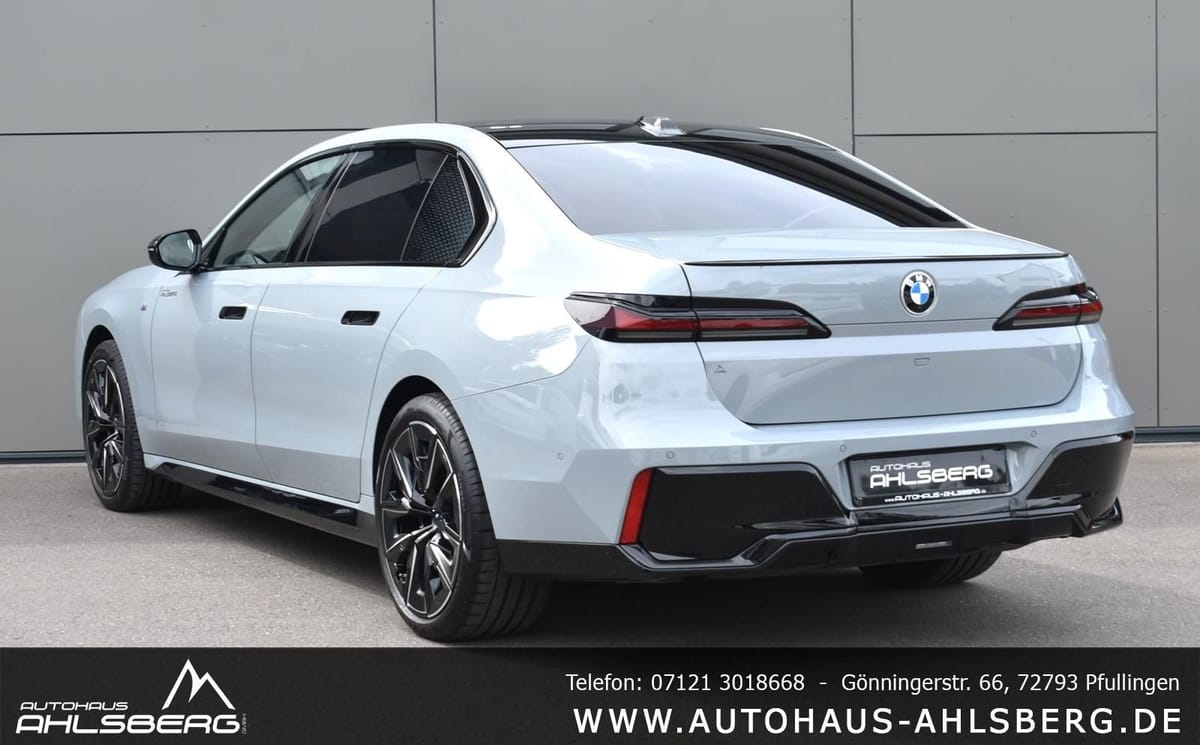 BMW 740 XD M SPORT/SHADOW/ LCI/LUFT./STHZ/B&W/PANO/A foto 8