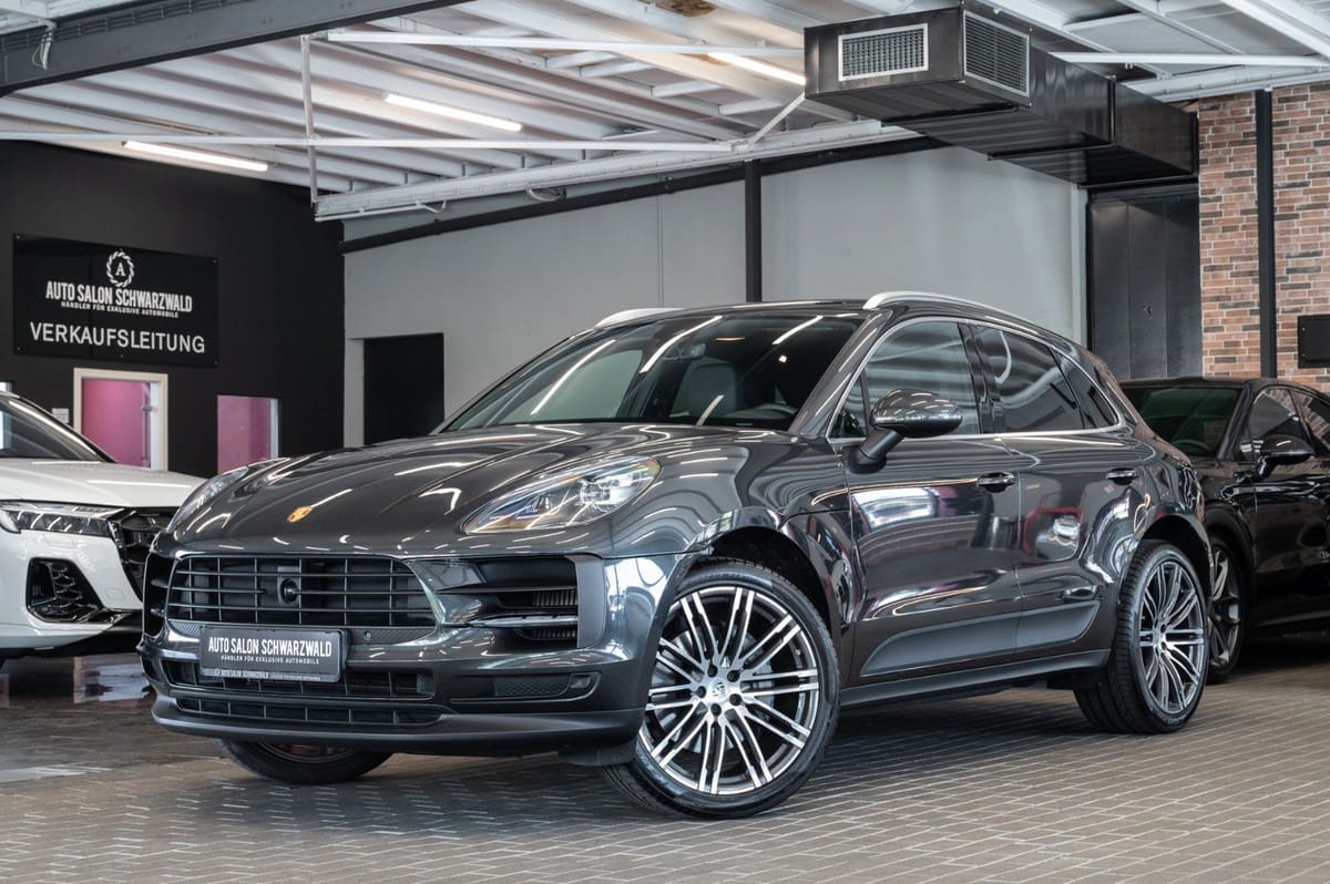 Porsche Macan S ACC AHK LED NAVI ALCANTARA 21-ZOLL
