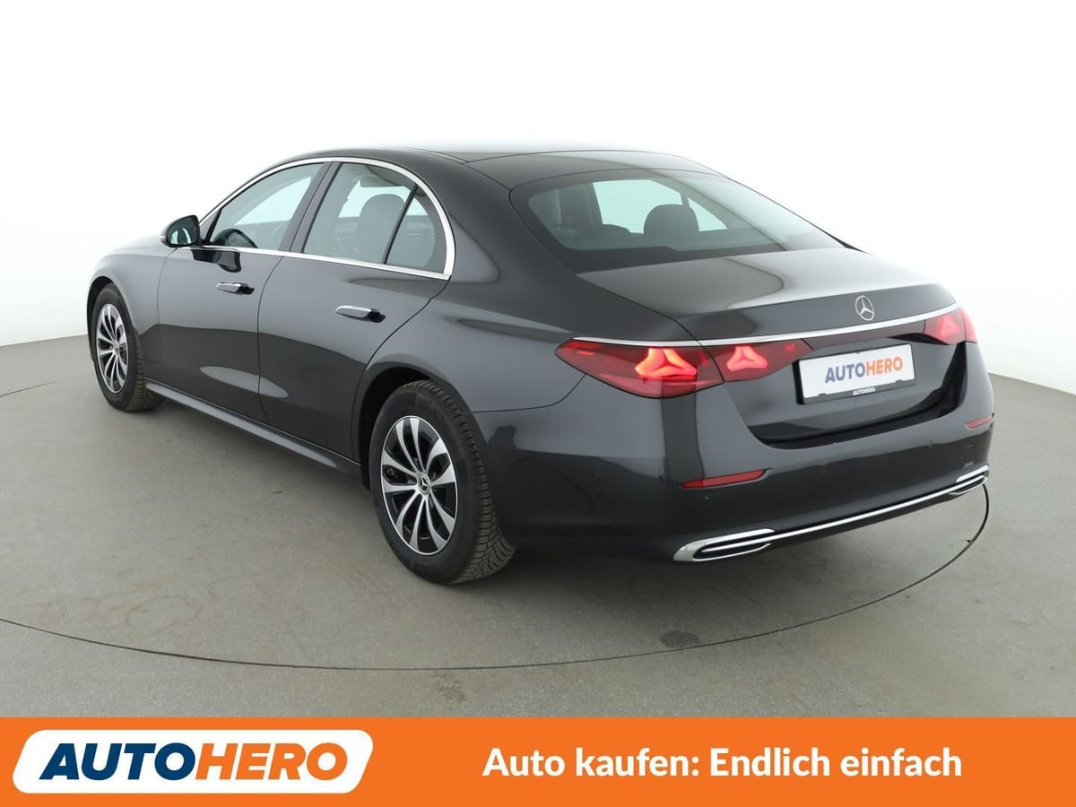Mercedes-Benz E-Klasse E 200 Avantgarde Advanced Aut. NAVI LED foto 4