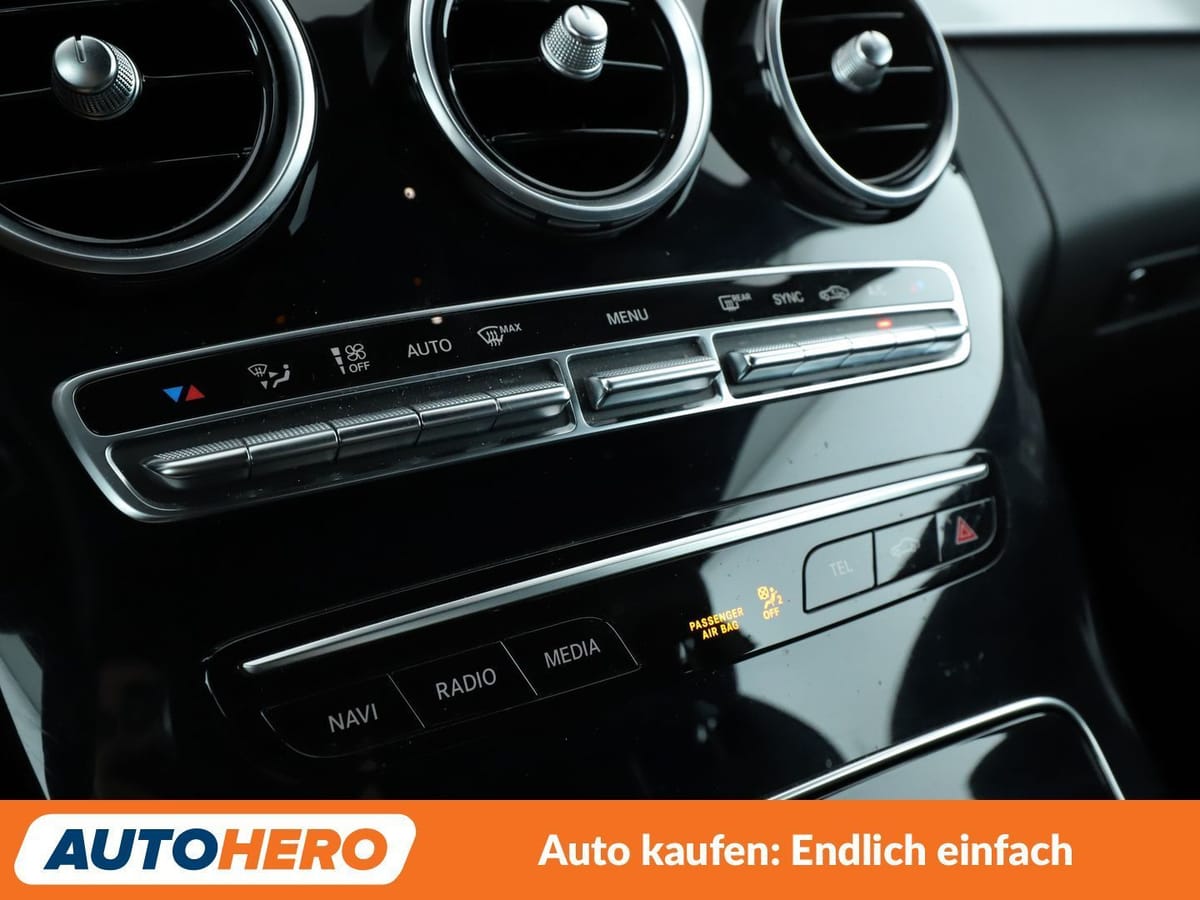 Mercedes-Benz C 200 Mild-Hybrid 4Matic AMG Line Aut.*NAVI*360° foto 24