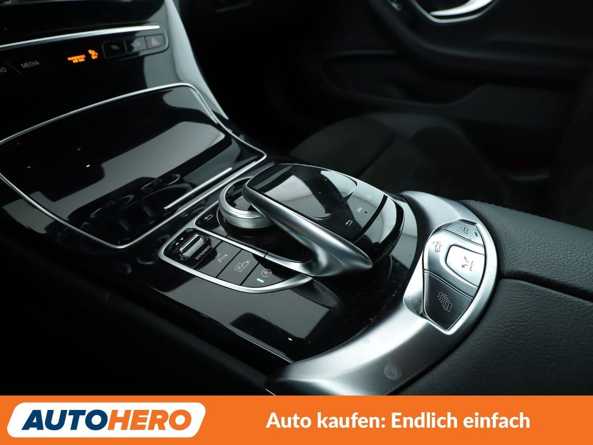 Mercedes-Benz C 200 Mild-Hybrid 4Matic AMG Line Aut.*NAVI*360° foto 25