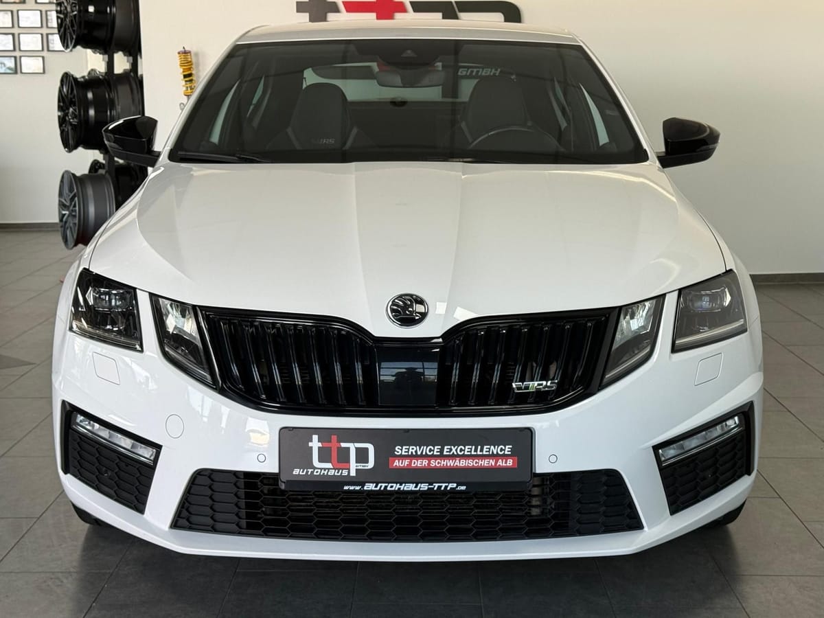 Skoda Octavia 2.0 TDI RS Limo Digital-Tacho Memory AHK foto 2