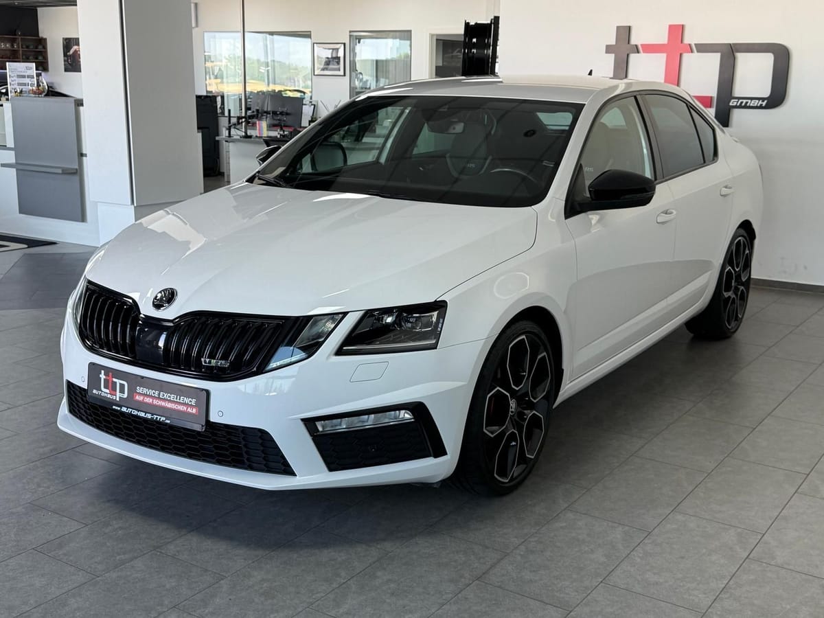 Skoda Octavia 2.0 TDI RS Limo Digital-Tacho Memory AHK foto 3