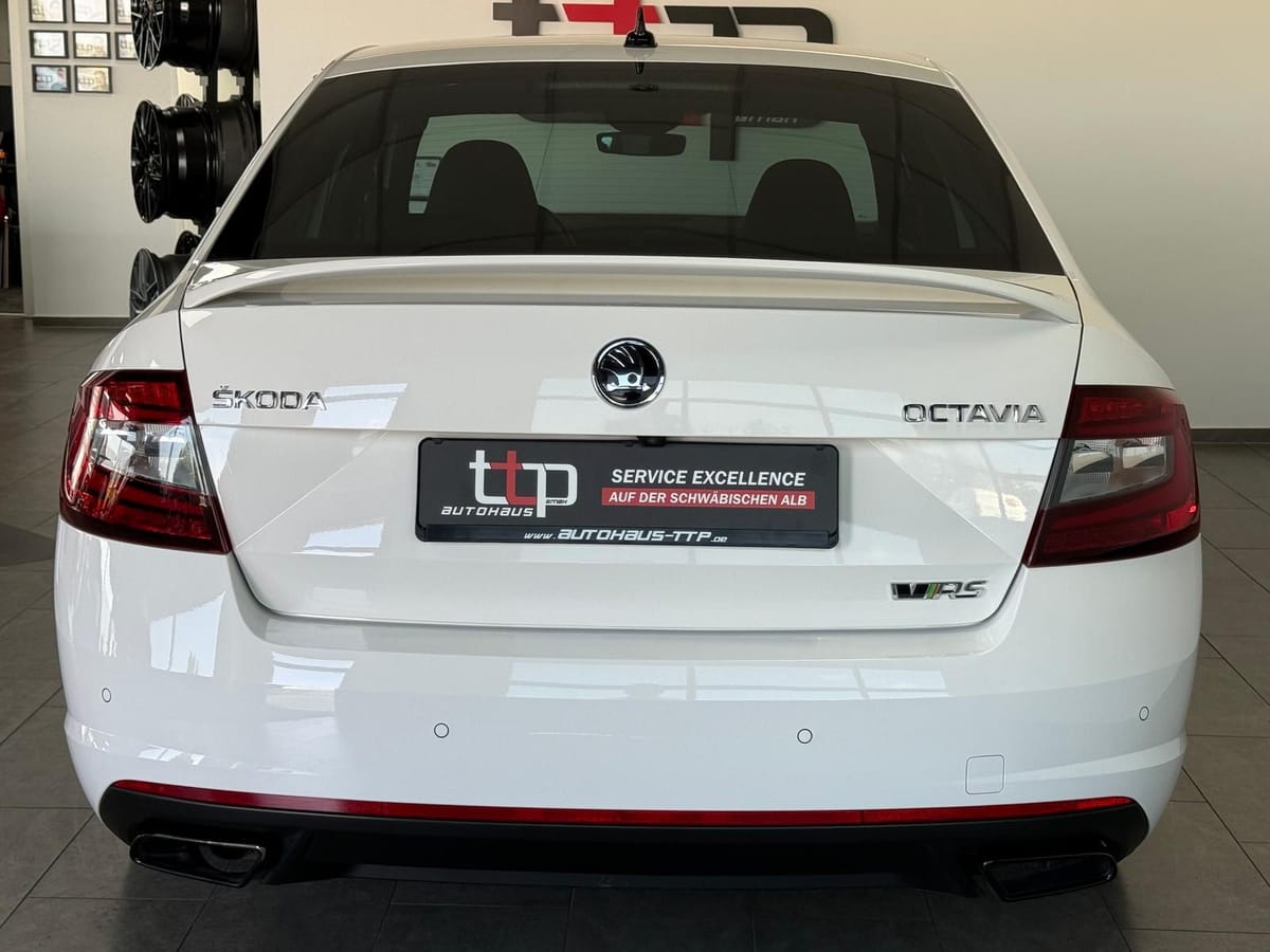 Skoda Octavia 2.0 TDI RS Limo Digital-Tacho Memory AHK foto 5