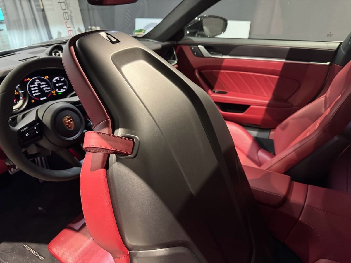 Porsche 911 Carrera GTS APPROVED 3 JAHRE VOLL LEDER foto 14