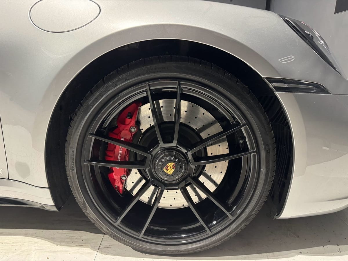 Porsche 911 Carrera GTS APPROVED 3 JAHRE VOLL LEDER foto 17