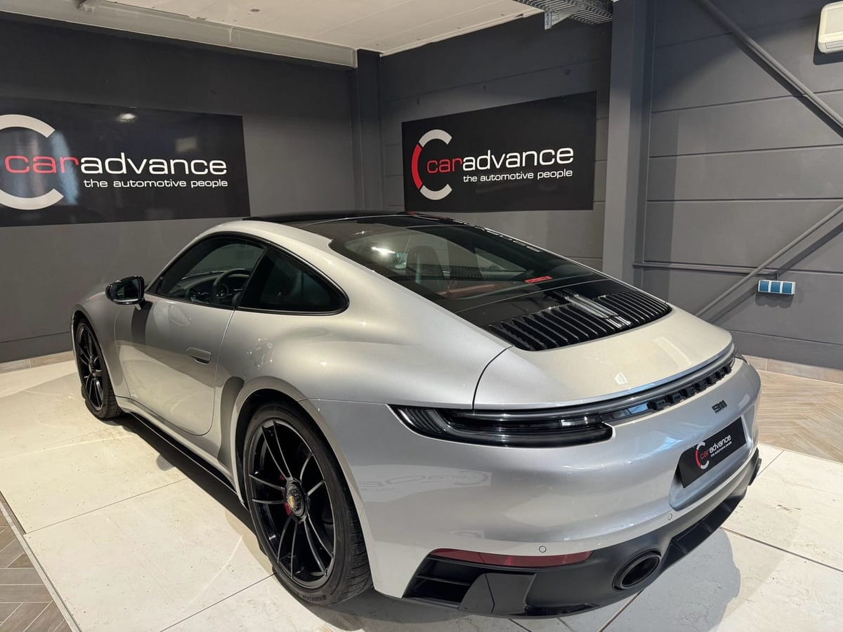 Porsche 911 Carrera GTS APPROVED 3 JAHRE VOLL LEDER foto 19