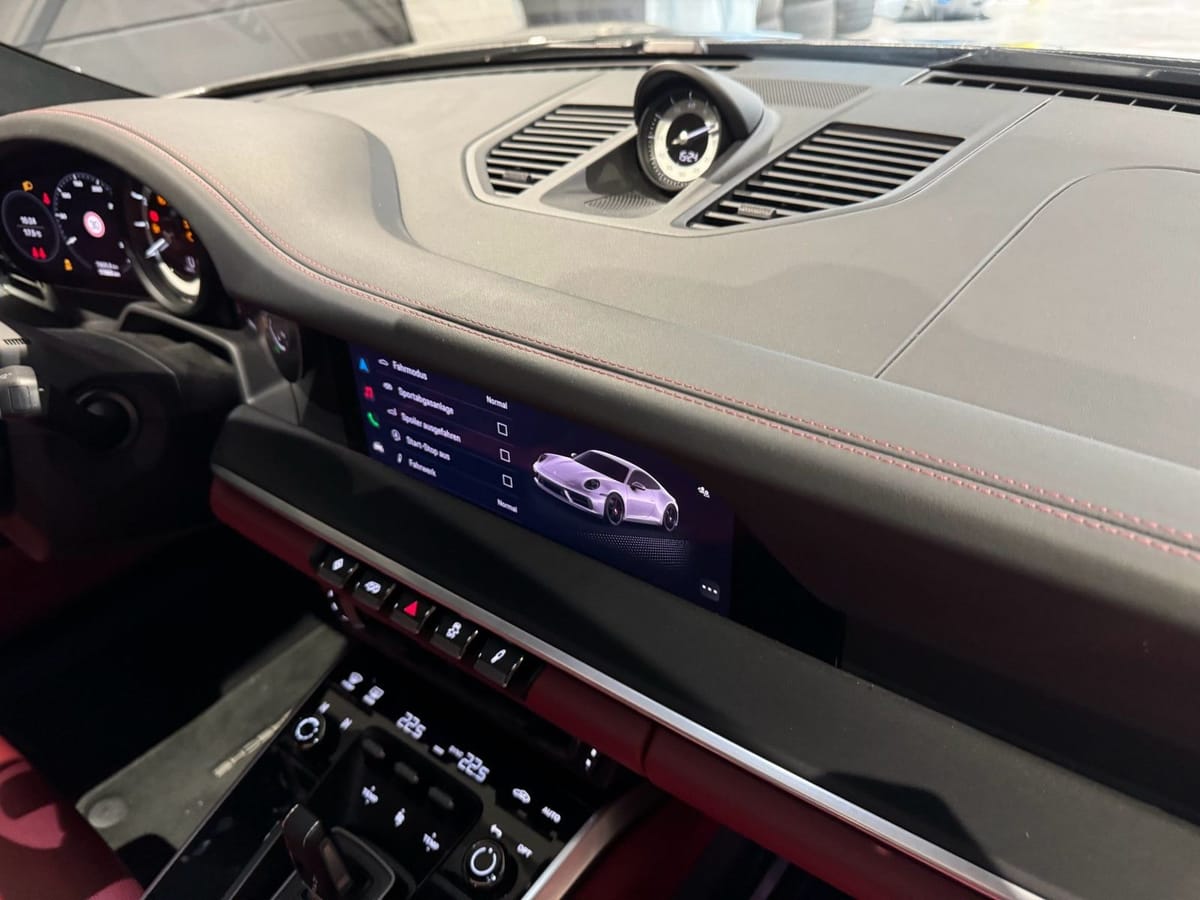 Porsche 911 Carrera GTS APPROVED 3 JAHRE VOLL LEDER foto 10