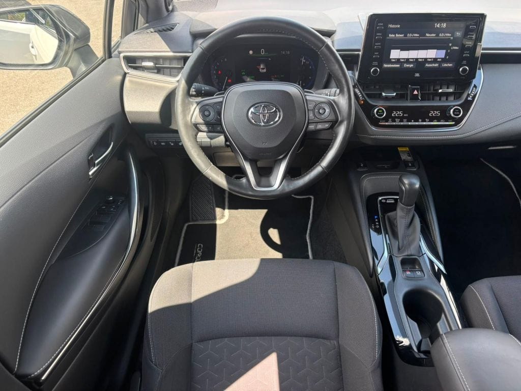 Toyota Corolla 2.0 Hybrid Club foto 11